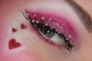 10-best-cute-valentines-day-make-up-tutorials-looks-ideas-2013-for-girls-5